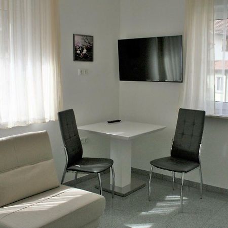 Veitshöchheim Haus Zum Schlosspark מראה חיצוני תמונה